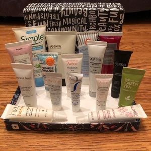 Beauty box facial hydration samples. Unopened.